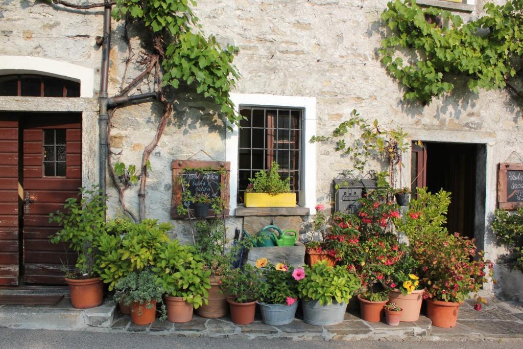 Bed and Breakfast Grotto Du Rii Интранья Экстерьер фото