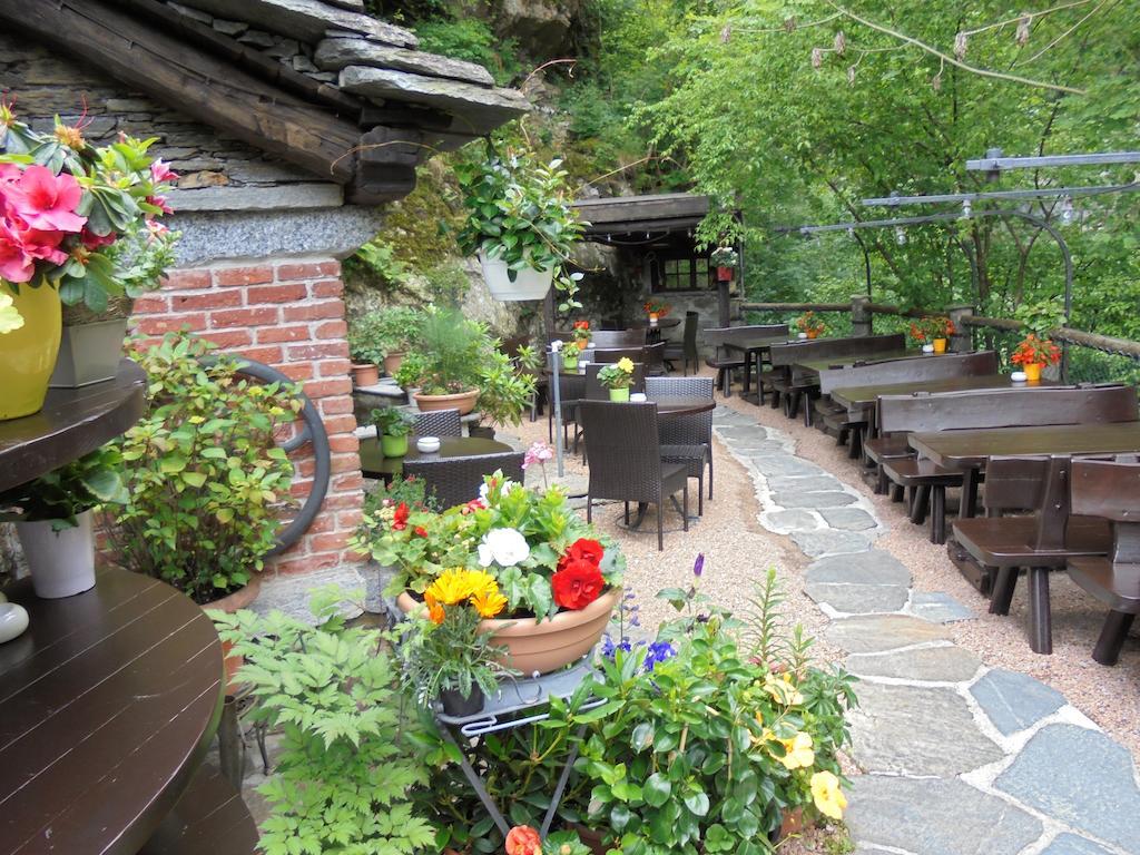 Bed and Breakfast Grotto Du Rii Интранья Экстерьер фото